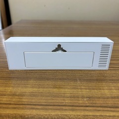 無印良品　デジタル時計　小　シンプル　白色の画像