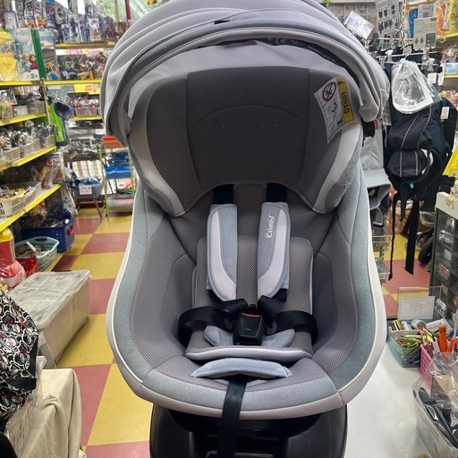 コンビ　チャイルドシート