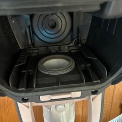 Panasonic 電気掃除機　シャンパンピンク　紙パック式の画像