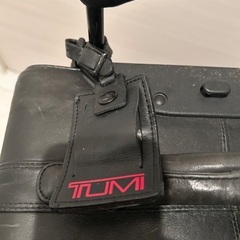 ビンテージ90年代初期のトゥミ　本革キャリースーツケースの画像