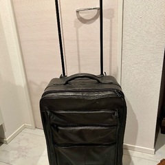 ビンテージ90年代初期のトゥミ　本革キャリースーツケースの画像