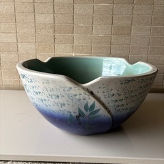 睡蓮鉢A　の画像