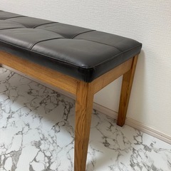 ヴィンテージデザイン ベンチの画像