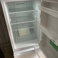 割と綺麗な💡一人暮らし用冷蔵庫の画像