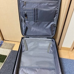 キャリーケースの画像