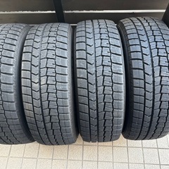 スタッドレスタイヤ　16インチの画像
