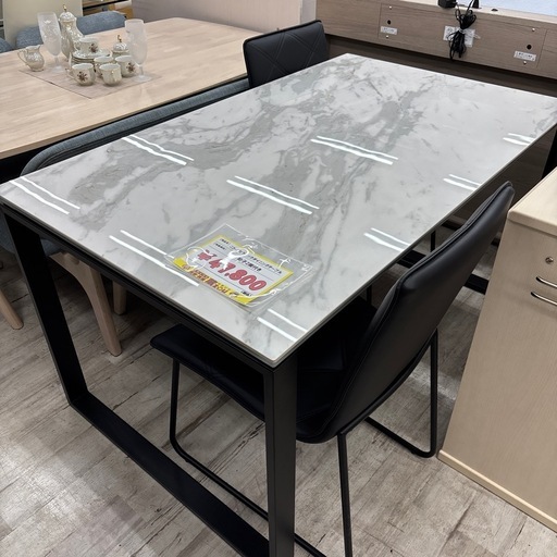 ニトリ セラミックダイニングテーブル