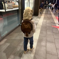 カワウソなりきりリュックの画像