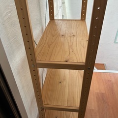 木製本棚の画像