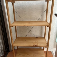 木製本棚の画像