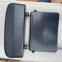 車用アームレスト　
コンソールボックスの画像