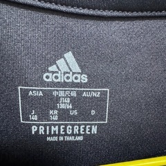 【新品】adidas Tシャツ　サイズ140の画像