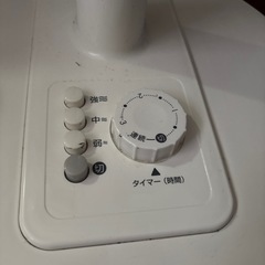ニトリ　
扇風機の画像
