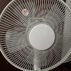 ニトリ　
扇風機の画像