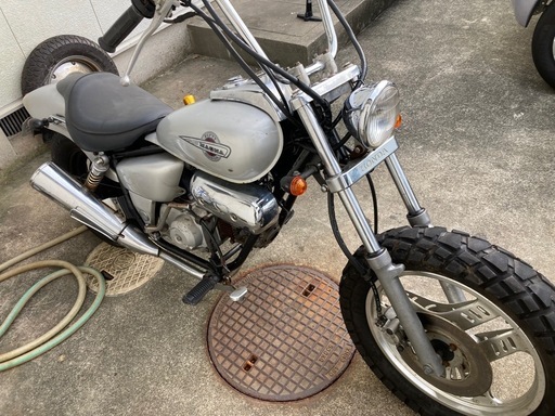 ホンダマグナ50