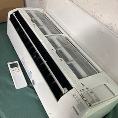 ③アイリス（富士通モデル）6〜8畳　エアコン　標準取付け工事込み！の画像