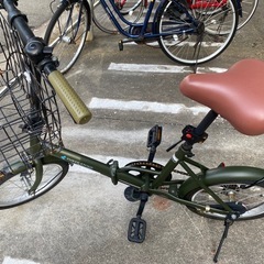 折りたたみ自転車の画像