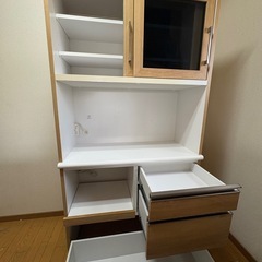 食器棚　　の画像