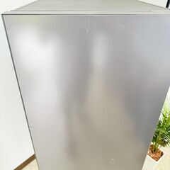 メルカリよりお得！【3ヵ月保証付き】AQUA アクア 2ドア冷蔵庫 200L 2024年製 配送・設置込み！ KRKR0119の画像