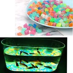 夜光石/水槽用50個（新品）ミックスの画像