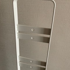 ダイソン掃除機のスタンドの画像