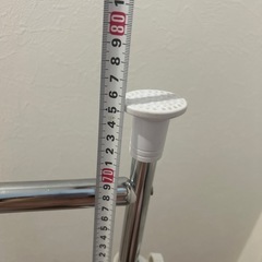 押入れ収納ハンガー　伸縮式の画像
