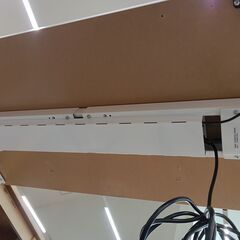 リユースのサカイ栃木店★ジモティ割あり★ IKEA リモコン昇降電動テーブル ベージュ×ホワイト W120×D60×H126.5 クリーニング済み TC10810の画像