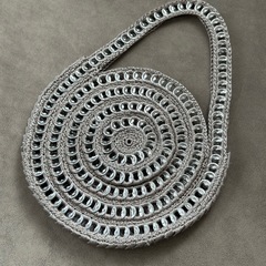ハンドバッグ　ハンドメイド　プルタブバッグ　レディースバッグ　の画像