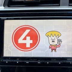 フィット　ハイブリッド　2年車検付き　バックカメラ　ETCの画像