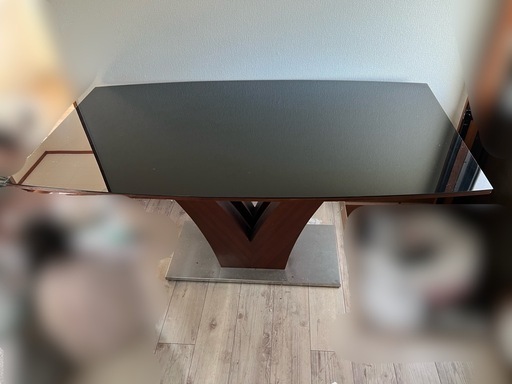 ダイニング　ガラス天板　黒