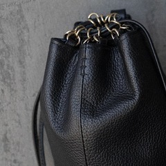 SANTAKU 6way grain leather shoulder bagの画像