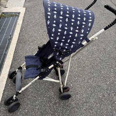 ベビーカー　簡易の画像