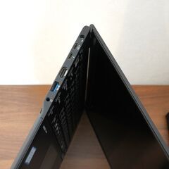 LIFEBOOK U939/B i5/8GB/SSD256GB/LTE/ポートリプリケーターの画像