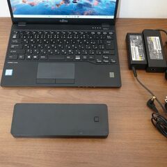 LIFEBOOK U939/B i5/8GB/SSD256GB/LTE/ポートリプリケーターの画像
