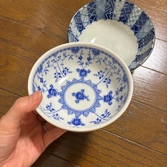 ①和皿　保存蓋付きの画像