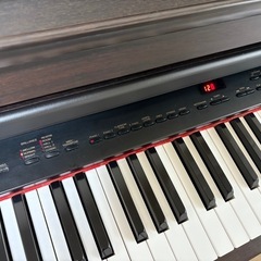 [受付停止中] YAMAHAグラビノーバ　電子ピアノ(ダークブラウン)の画像