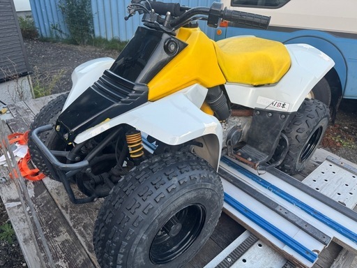 スズキ　バギー　80cc 希少　子供や女性にも