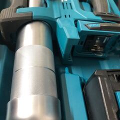 【中古美品】【動作OK】【店頭引取限定】makita 電動グリスガン GP180DRG 52,800円（税込）の画像