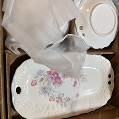 (決まりました🌞)新品未開封！お皿7枚セット、お膳合わせセットの画像