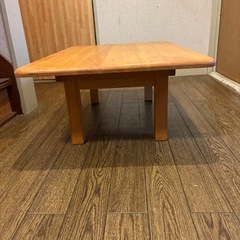 大きめ　木製ローテーブル　折りたたみの画像