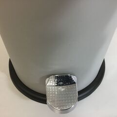 🍀Amazon価格￥49,500 税込【新品・未使用品】高級ブランド・ゴミ箱「WESCO / ウェスコ」の画像