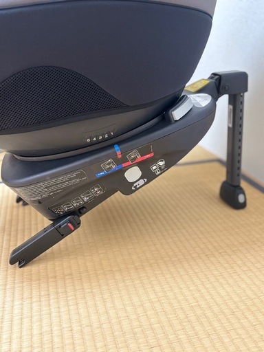 Joie  チャイルドシート  Arc360 GT