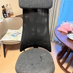  回転式オフィスチェア IKEA 2脚　 ブラックの画像