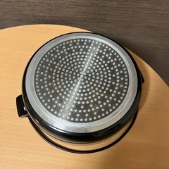 美品✨フタ付き　テフロン加工　すき焼き鍋　20㎝の画像