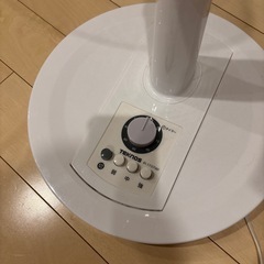 テクノス2020年製、扇風機の画像