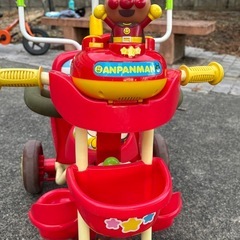 アンパンマン三輪車　　の画像