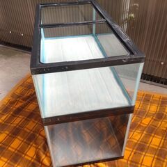 ¥2000/09/メーカー型式不明 アクリル水槽大小2個おまとめ 入水テスト済み 蓋なし アクアリウム 観賞魚 生簀 貯水槽 水桶 現状お渡しの画像