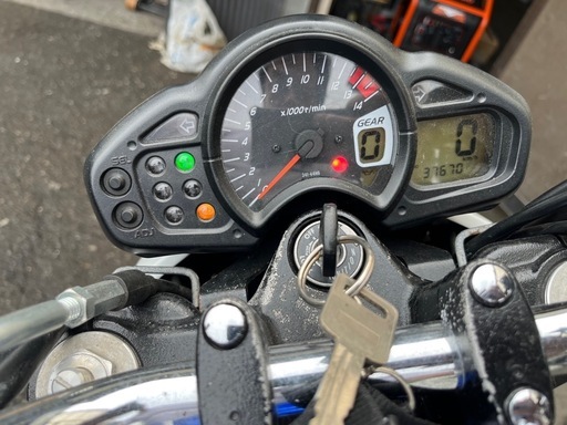 スズキ　グラディオス　400400