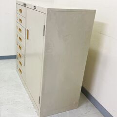 【ITO】 引き出し８段付き スチールキャビネット　H880 W880 D400 (カギ無し)■U-994の画像