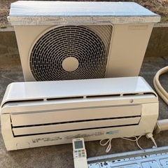 東芝　2.8kw 単相100vエアコン　RAS-E285RS 動作確認済の画像